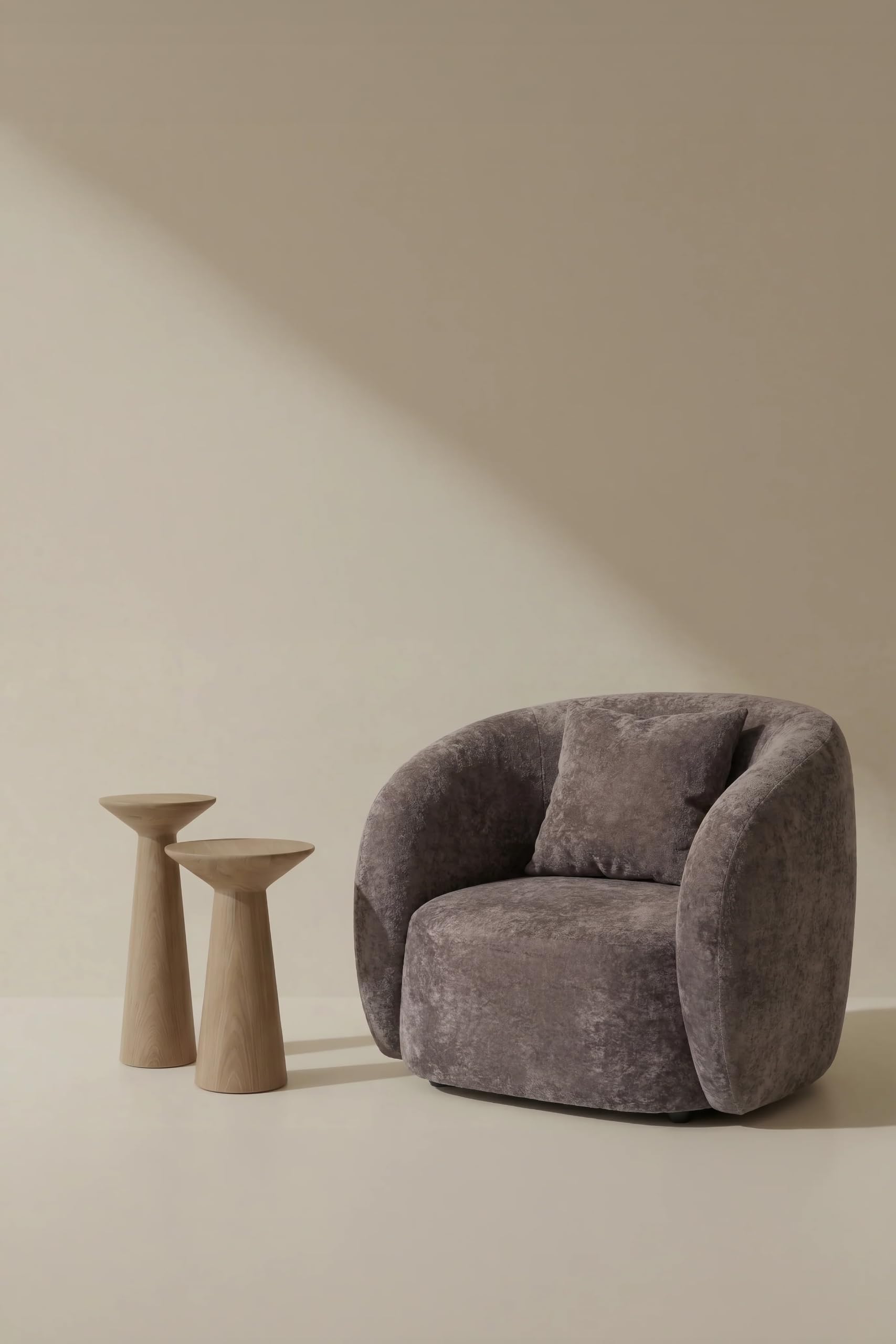 Amanti Cocoa Dust Lounge Sofa Chair