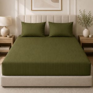 Home Mart Outlet Striped Microfiber Fitted Sheet Set | Queen 150x200 cm | Olive Green | 3 Piece Deep Pocket Bedding Set with 2 Pillowcases 50x75 cm | Soft Durable Wrinkle Resistant